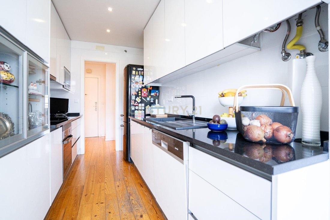 Apartment in Alvalade, Lisbon, Portugal 5 - 17454971