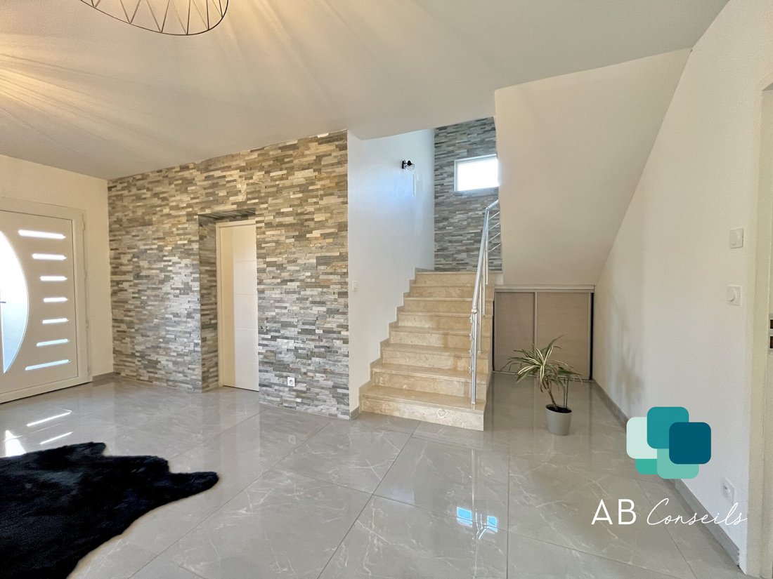 House in Mairie, Le Petit-Quevilly, France 4 - 17460754