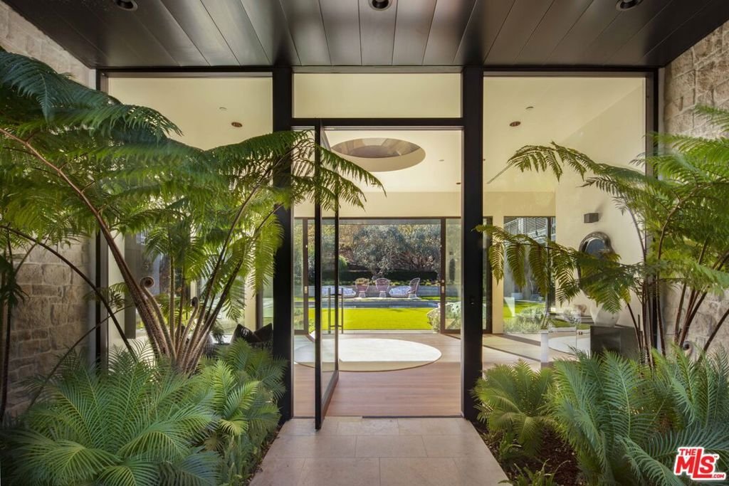 House in Santa Barbara, California, United States 3 - 17453504