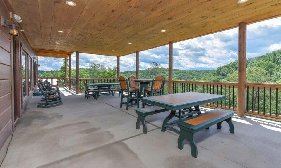 House in Sevierville, Tennessee, United States 3 - 17450406