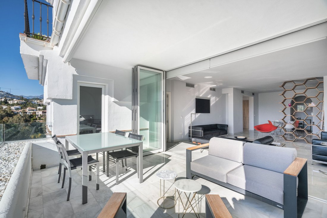 Apartment in La Quinta, Benahavis, Andalusia 4 - 17451014