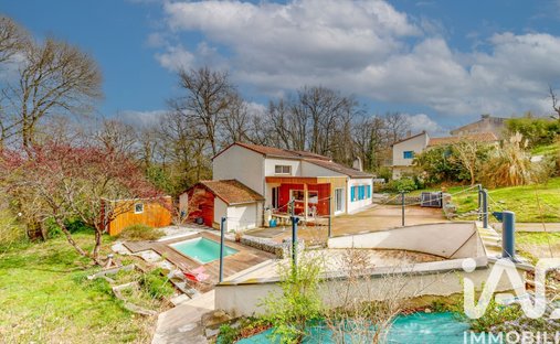 Casa en Flourens, Occitania, Francia 1