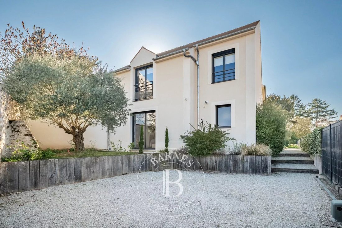 House in Fourqueux, Saint-Germain-en-Laye, France 2 - 14087802