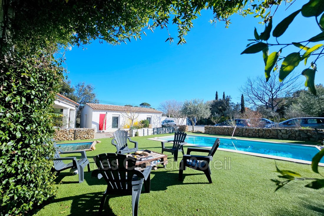 Villa in Montfort-sur-Argens, Provence-Alpes-Côte d'Azur, France 3 - 17456948