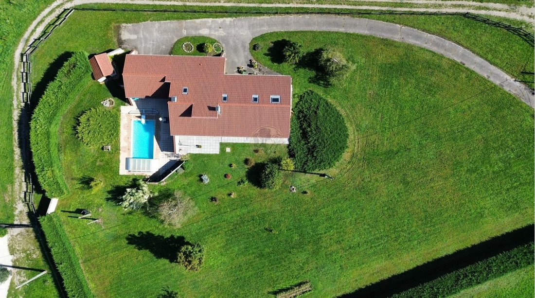 Villa in Freydiere-Bans, Givors, France 2 - 16250653