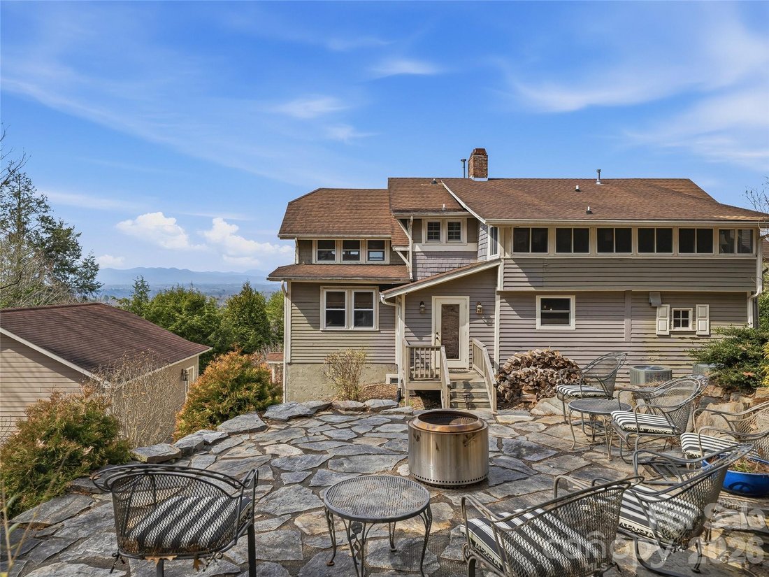 House in Weaverville, North Carolina, United States 4 - 17457485