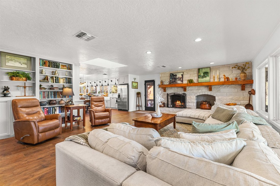 Farm Ranch in Wixon Valley, Texas, United States 5 - 17458098
