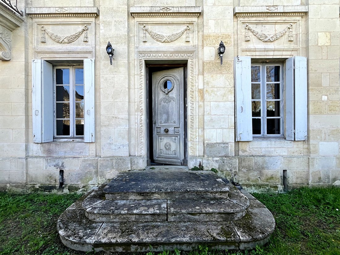 Villa in Saint-Émilion, Nouvelle-Aquitaine, France 2 - 17451426