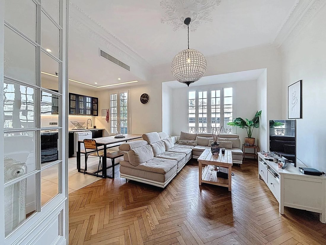 Apartment in Fleurs-Gambetta, Nice, France 1 - 17451937