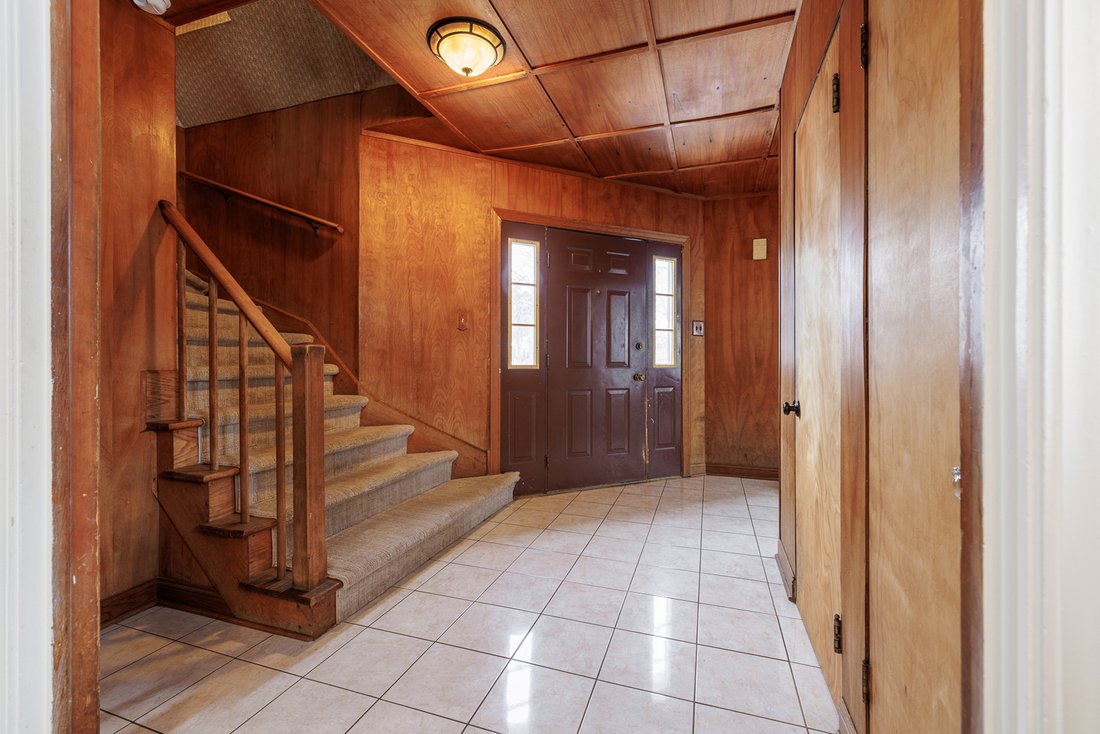 House in Elmhurst, Illinois, United States 2 - 17462563