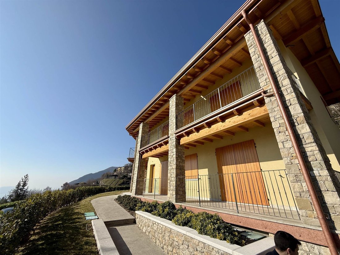 Villa en Tignale, Lombardía, Italia 4 - 17456709
