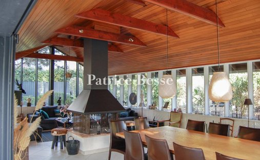 Château Saint Nom La Bretèche 1074.0 Sqm 10 Bedrooms