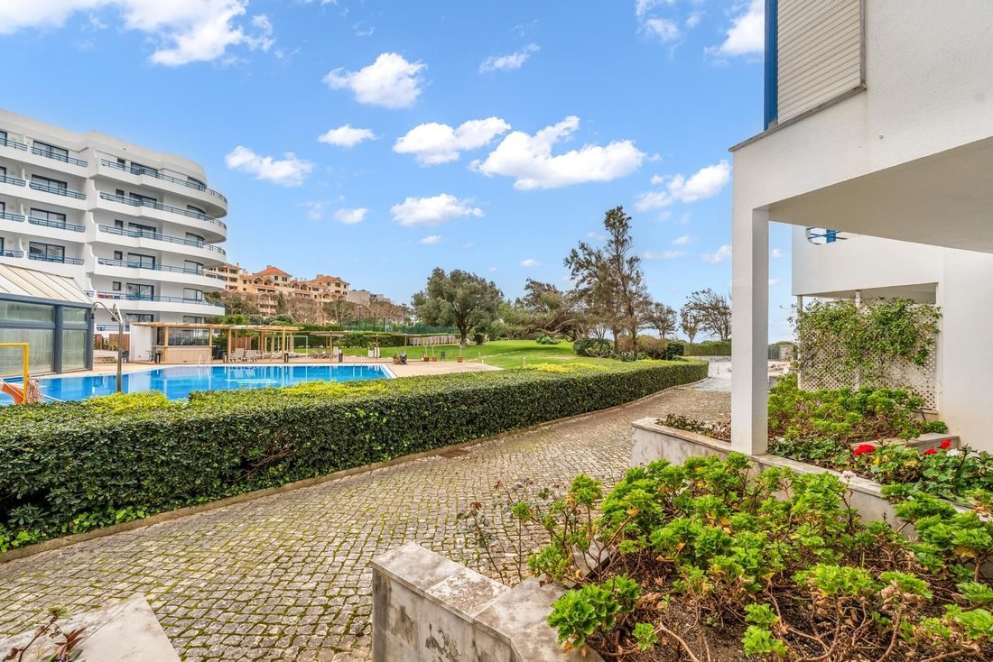 Apartment in Cascais e Estoril, Lisbon, Portugal 1 - 17458122
