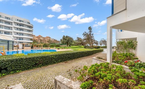 Apartment in Cascais e Estoril, Lisbon, Portugal 1
