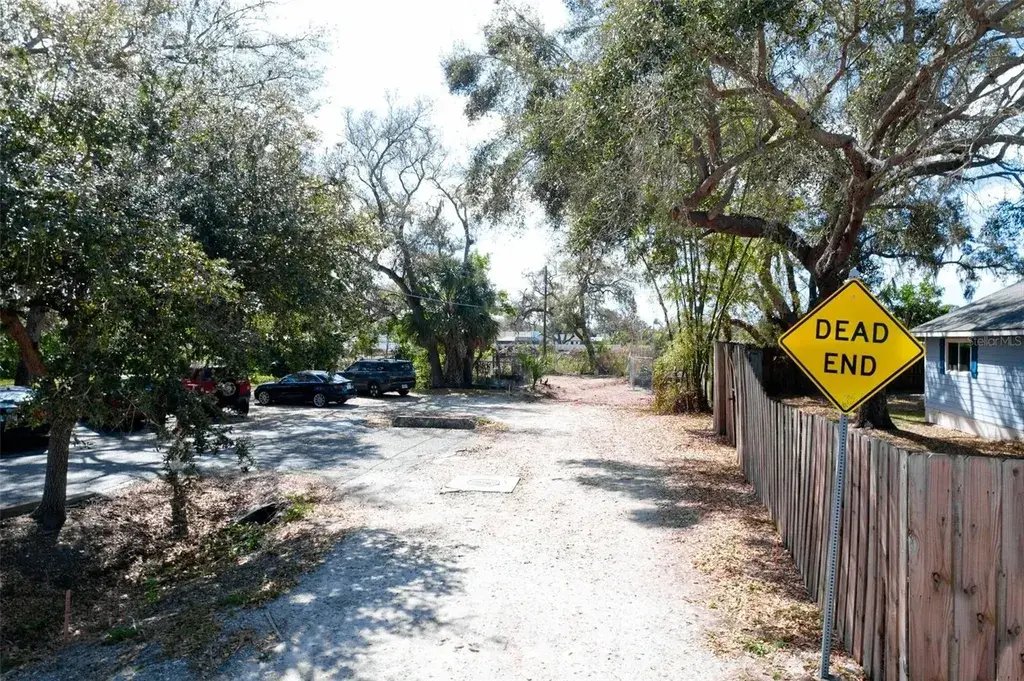 Land in Sarasota, Florida, United States 2 - 17456089