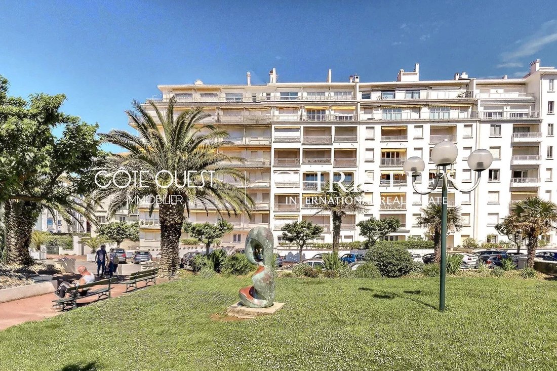 Apartment in Centre Ville, Saint-Jean-de-Luz, France 5 - 17461375