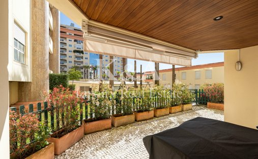 Apartment in Aldoar, Foz do Douro e Nevogilde, Porto District, Portugal 1