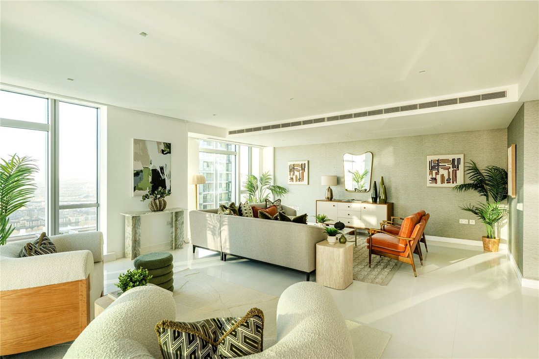 Apartment in Poplar, Tower Hamlets, England 1 - 17451018
