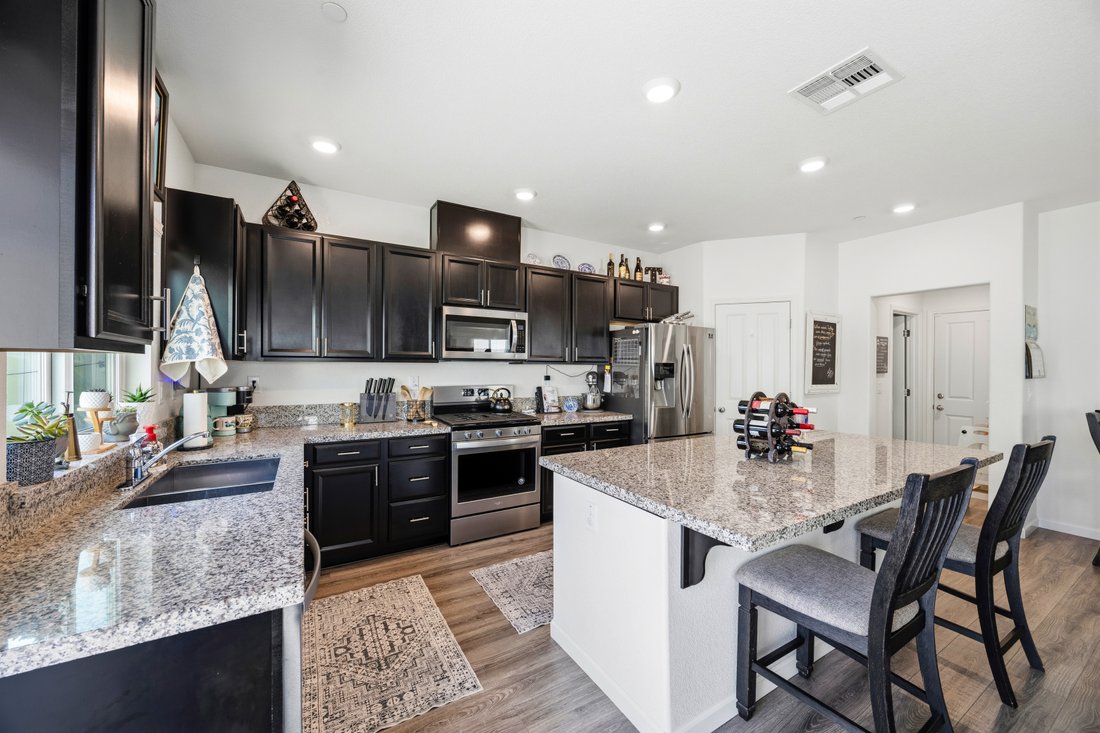 Sacramento, California, United States 4 - 17463327