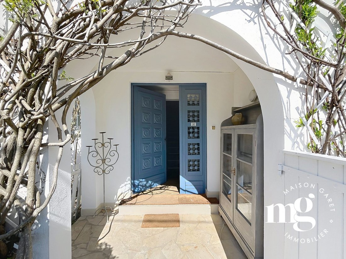 Apartment in Chantaco, Saint-Jean-de-Luz, France 2 - 17460808