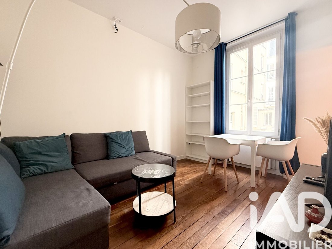Apartment in Violet Commerce, Paris 15e Arrondissement, Paris 1 - 17462346