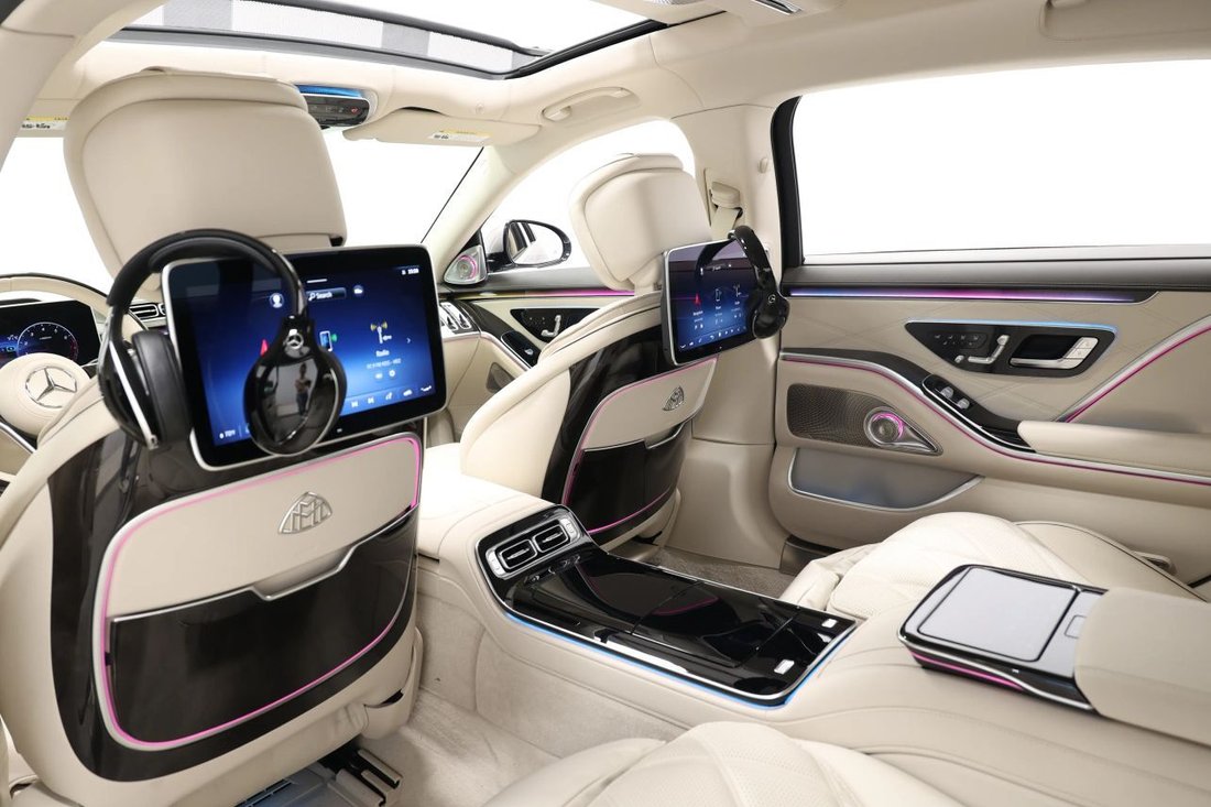 Sedan in Jacksonville, FL, United States 4 - 17405681