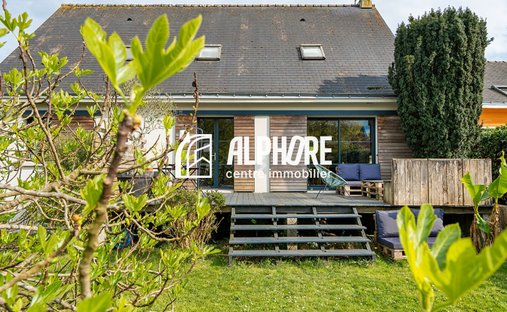 Villa in Sillon, Saint-Etienne-de-Montluc, France 1