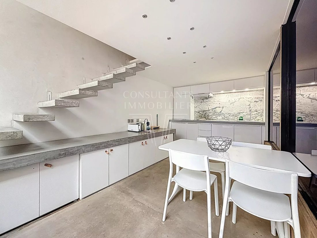 Apartment in Nation-Alexandre Dumas, Paris 11e Arrondissement, Paris 2 - 17451815