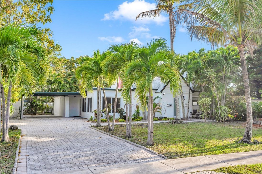 House in Miami, Florida, United States 2 - 17451679