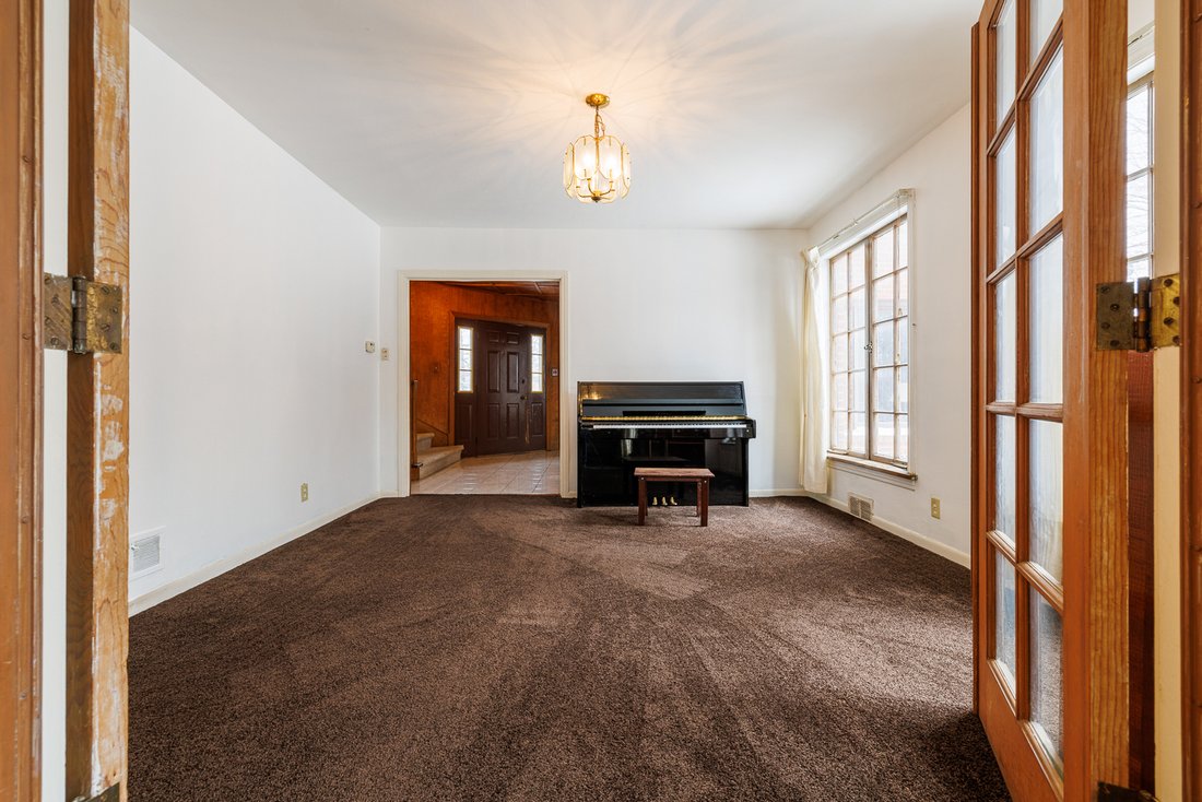 House in Elmhurst, Illinois, United States 3 - 17462563