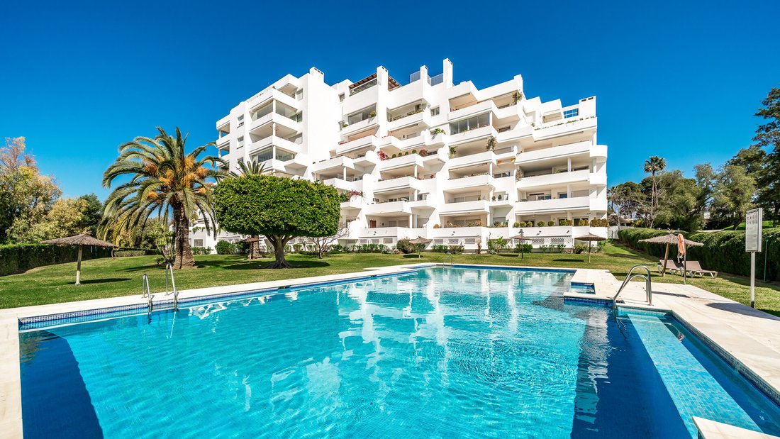 Apartment in Guadalmina Alta, San Pedro de Alcantara, Spain 1 - 17460306