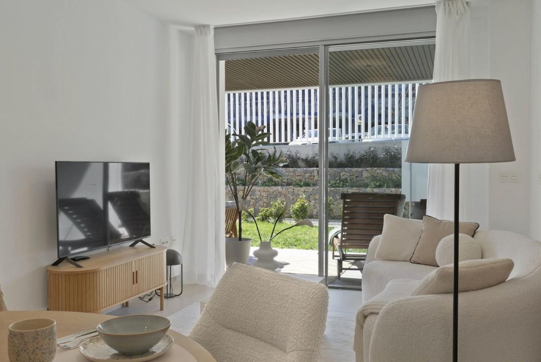 Elviria-Cabopino, Marbella, Spain 5 - 17457065