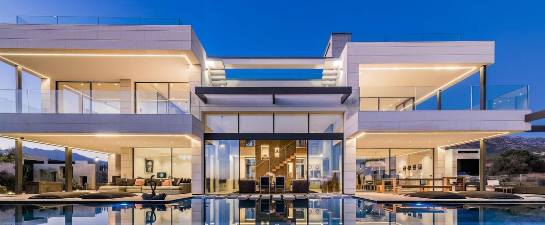 Villa in Marbella, Andalusia, Spain 1 - 17268080