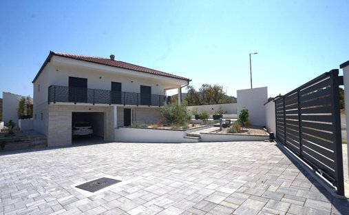 House in Polaca, Zadar County, Croatia 1