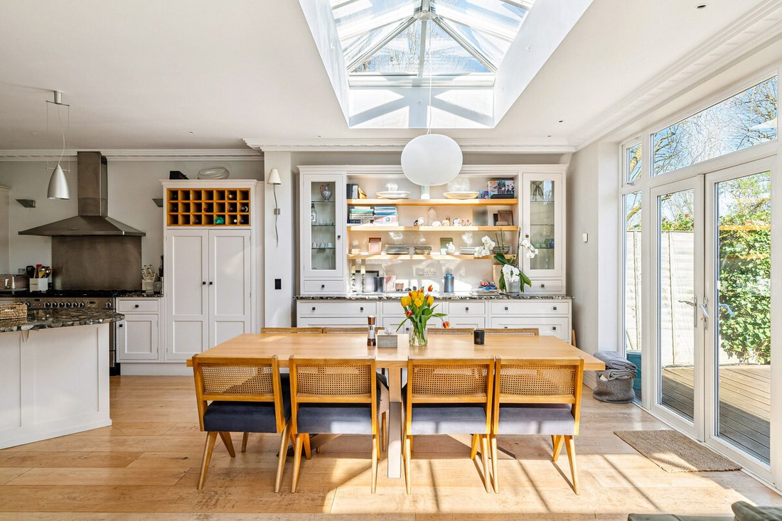 House in Barnes, Richmond Upon Thames, England 2 - 17456768