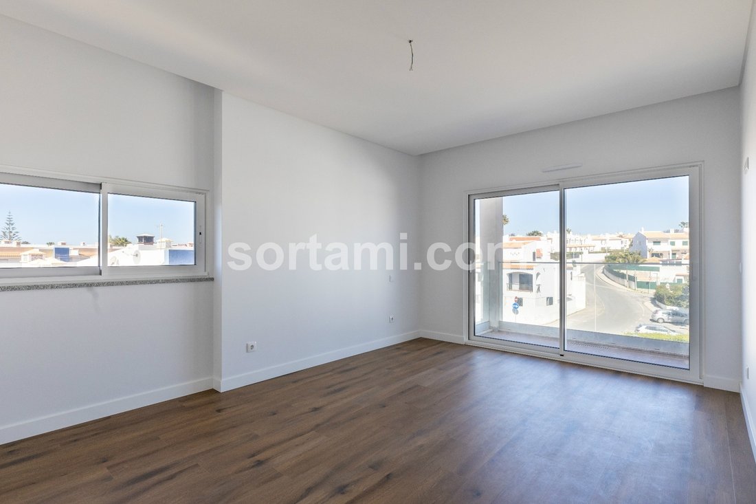 Apartment in Olhos de Agua, Algarve, Portugal 4 - 17454869
