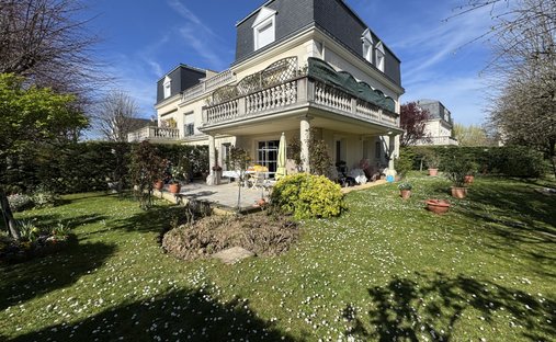 Apartment in Adamville, Saint-Maur-des-Fossés, France 1