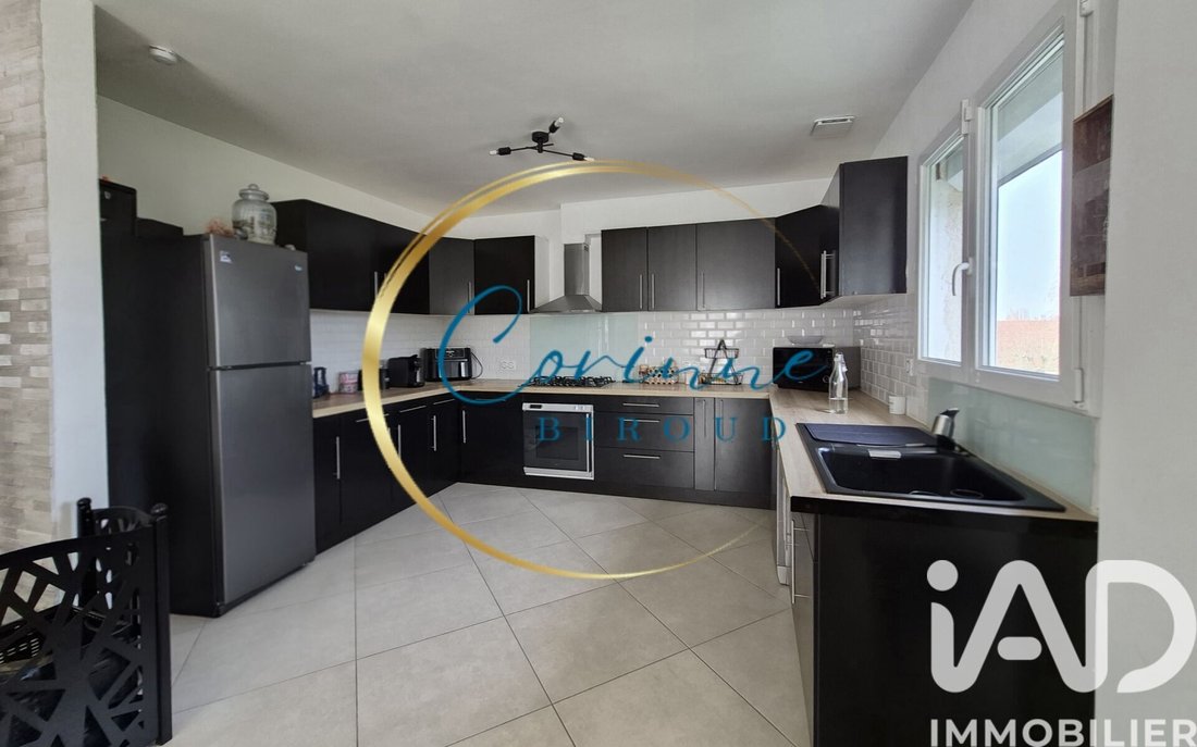 House in Grisy-les-Platres, Ile-de-France, France 2 - 17462344