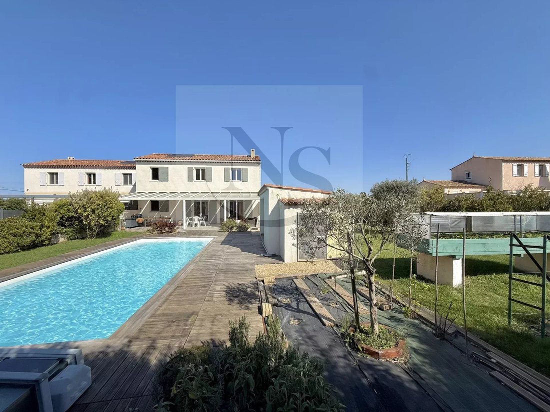 Villa in Plateau de Puyricard-La Trévaresse, Aix-en-Provence, France 4 - 17451137
