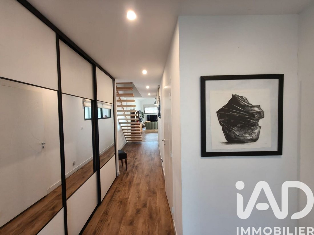 House in Montaigu, Montaigu-Vendee, France 2 - 17462349