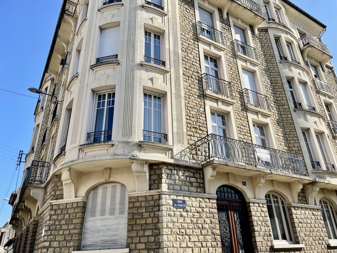 Apartment in Grangier, Dijon, France 3 - 17456442