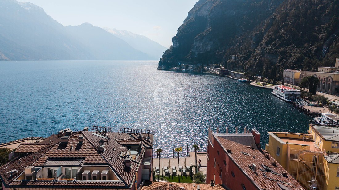 Penthouse in Riva del Garda, Trentino – Alto Adige/Südtirol, Italy 1 - 17456719