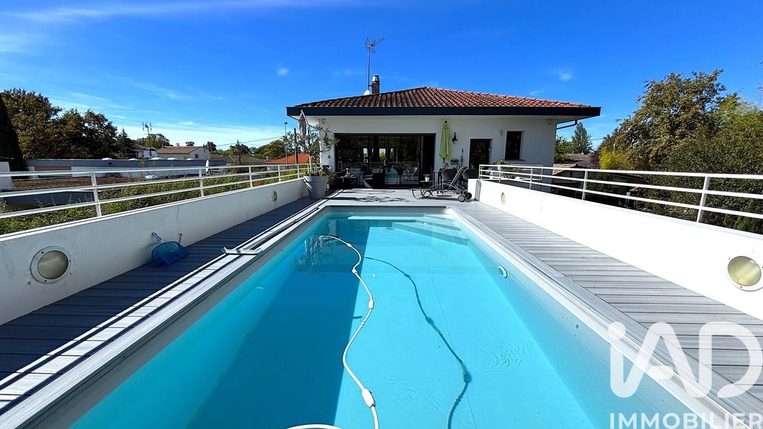 House in Gradignan, Nouvelle-Aquitaine, France 2 - 17462391