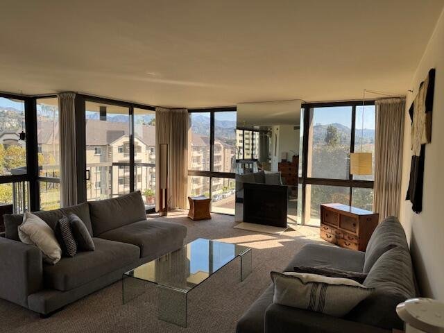 Condo in Glendale, California, United States 1 - 17456535
