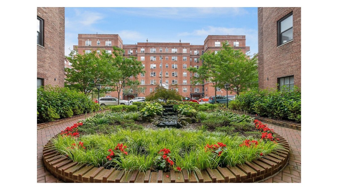 Co Op in New York, New York, United States 1 - 16966683