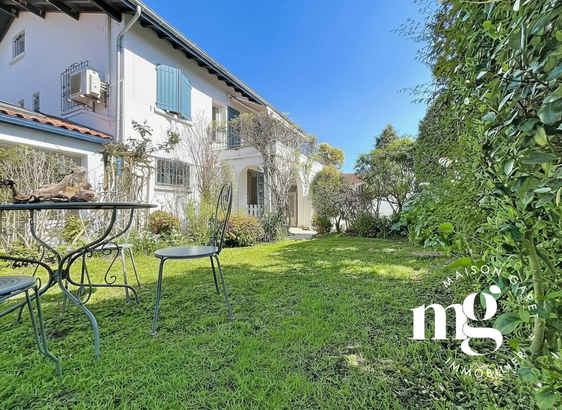 Apartment in Chantaco, Saint-Jean-de-Luz, France 5 - 17460808