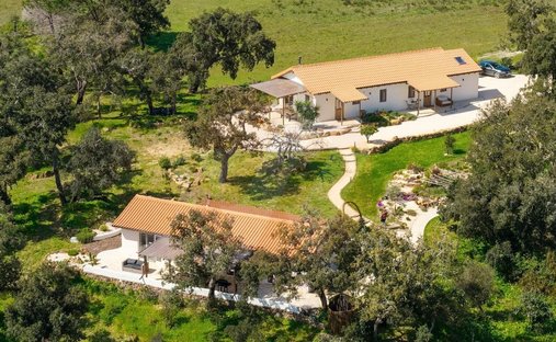 Villa in Aljezur, Algarve, Portugal 1