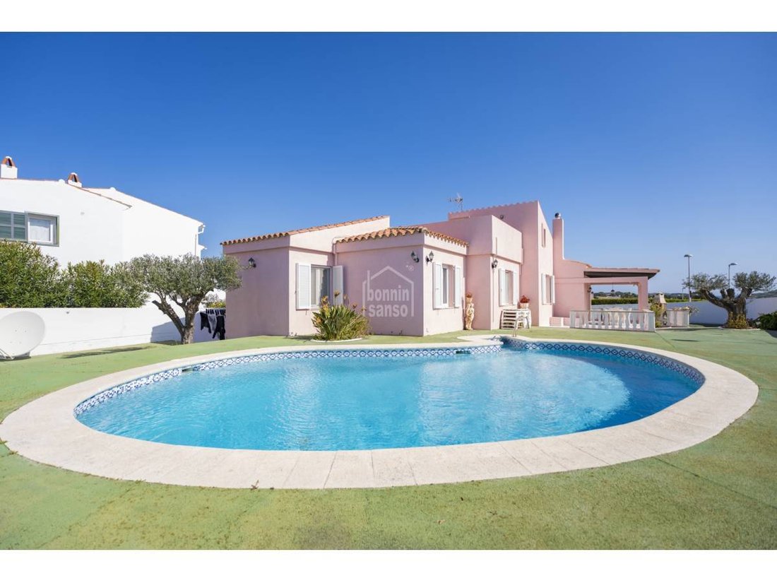 Villa in es Castell, Balearic Islands, Spain 1 - 14186195
