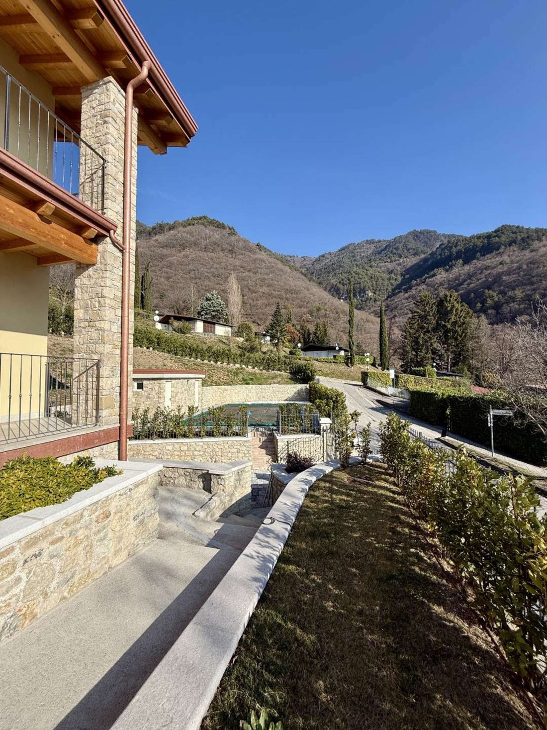 Villa en Tignale, Lombardía, Italia 5 - 17456709