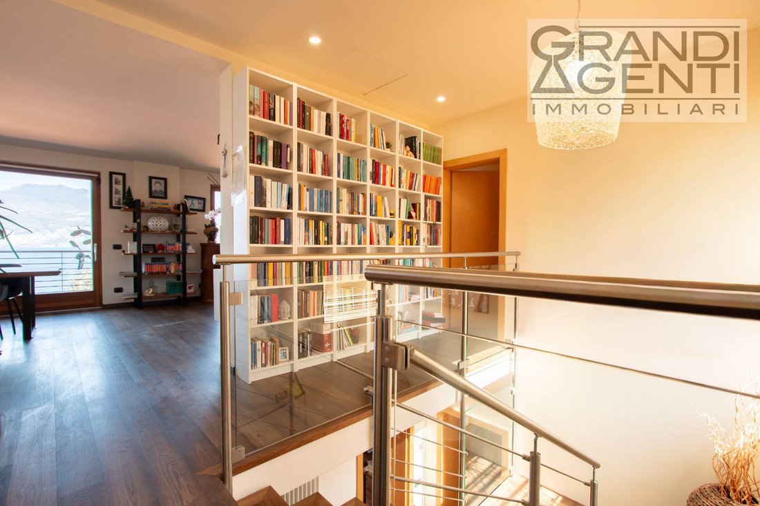 Villa in Brenzone sul Garda, Veneto, Italy 5 - 17455635